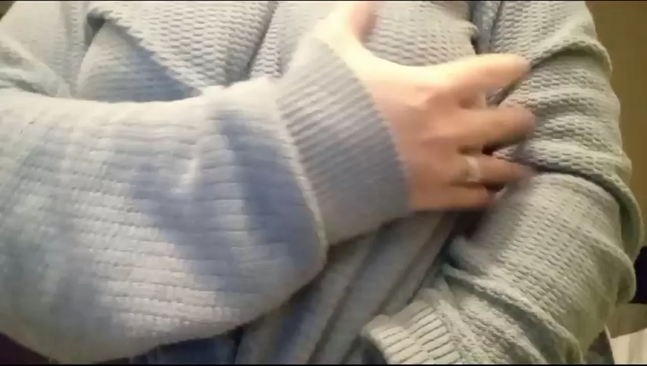 Squeezing My Massive MILF Tits 💦❤