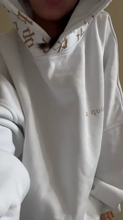 Would u cum on my nudes?
