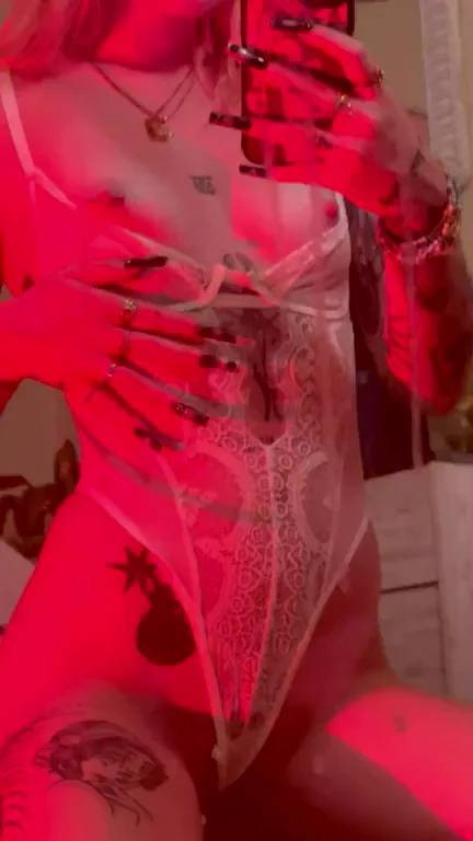 Kneeling Slut Begging for Your Load 😈🤤