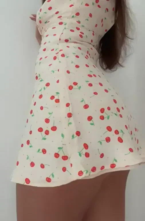 Can you tell I want you to eat it? [f]