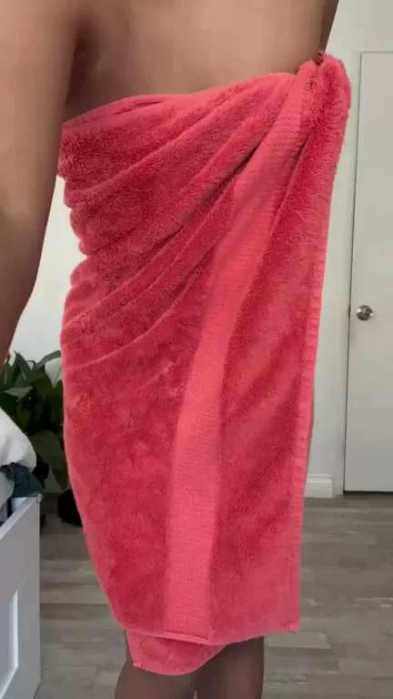 Oops! I dropped my towel on purpose ðŸ™ƒ