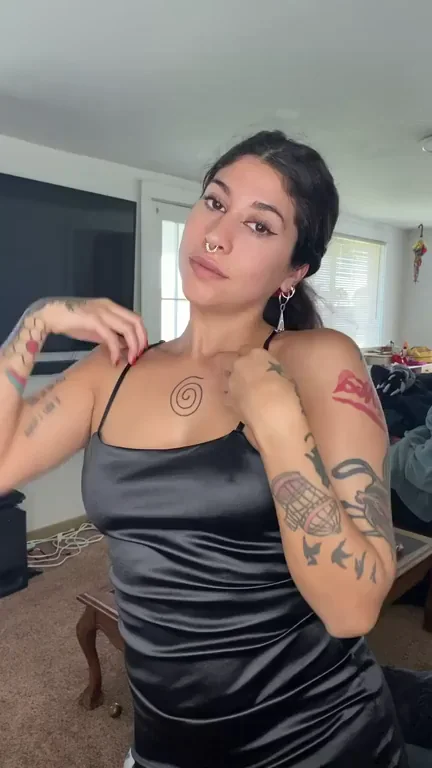 I'll show u my tits to make your day better [oc]