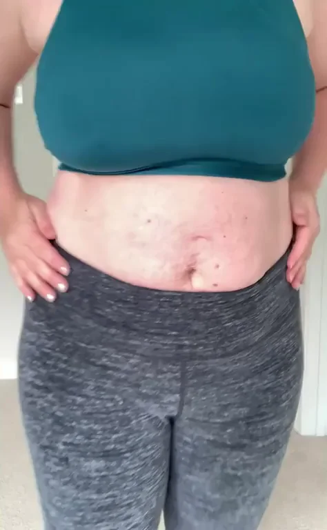 Curvy Workout Tease: Big Tits Bounce in Tight Leggings!