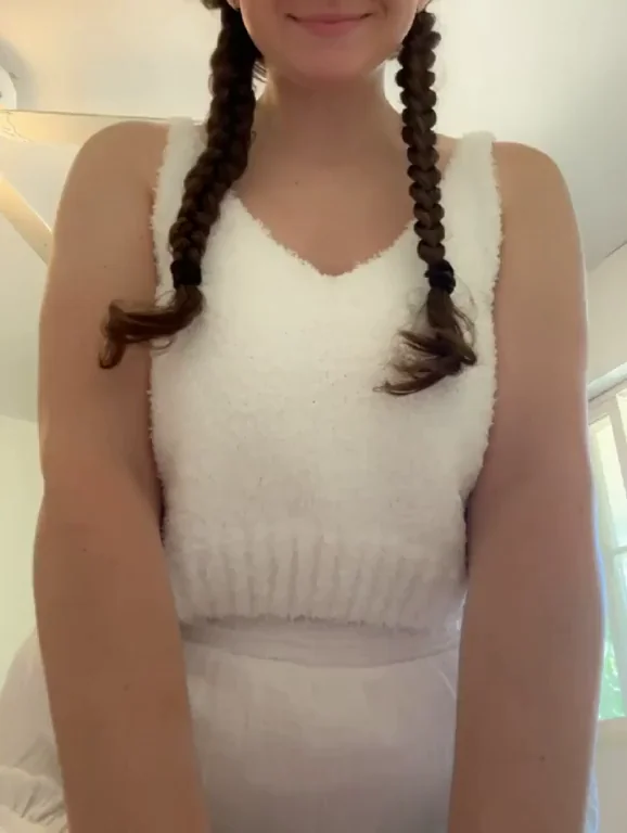 😍 Busty Petite Babe's Massive Tits Surprise You! 🍈🍈