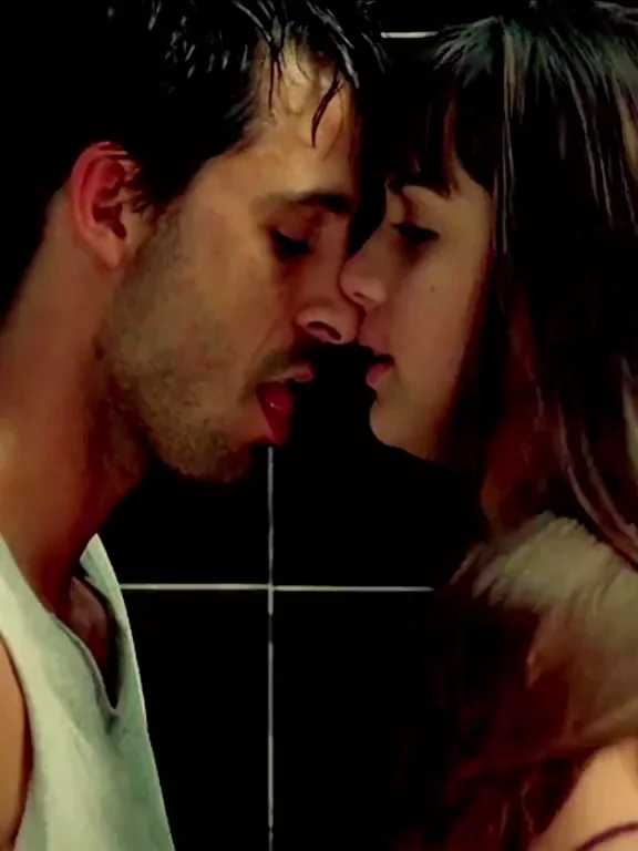 Ana de Armas and some lucky dude in Mentiras y gordas (2009) [upscaled]