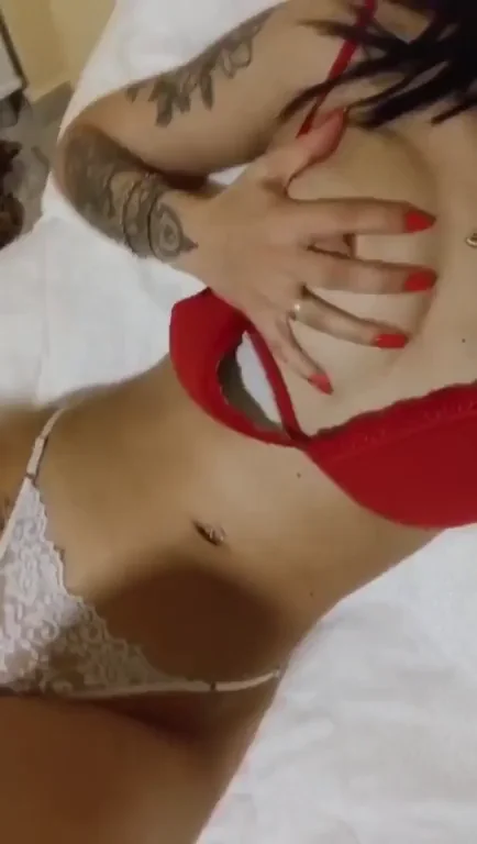POV : Me showing off for you after I give you your morning coffee
