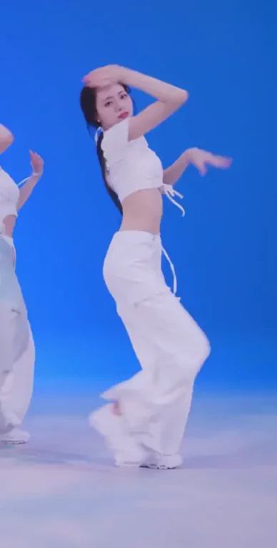 Itzy - Yuna