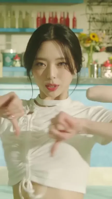 ITZY - Yuna