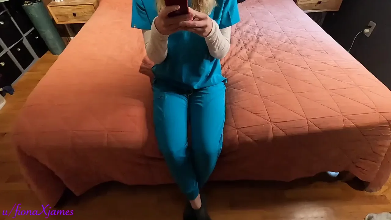 My freeuse roommate has a doctor kink and keeps using me after work.. ðŸ’"â™€ï¸
