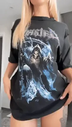 Cute Slut's Tshirt Tease to Full Nude Reveal 🔥🍑