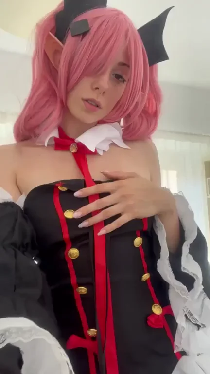 Krul Tepes Cosplay Tease by Your_JuicyBitchh 😈🍑🔥