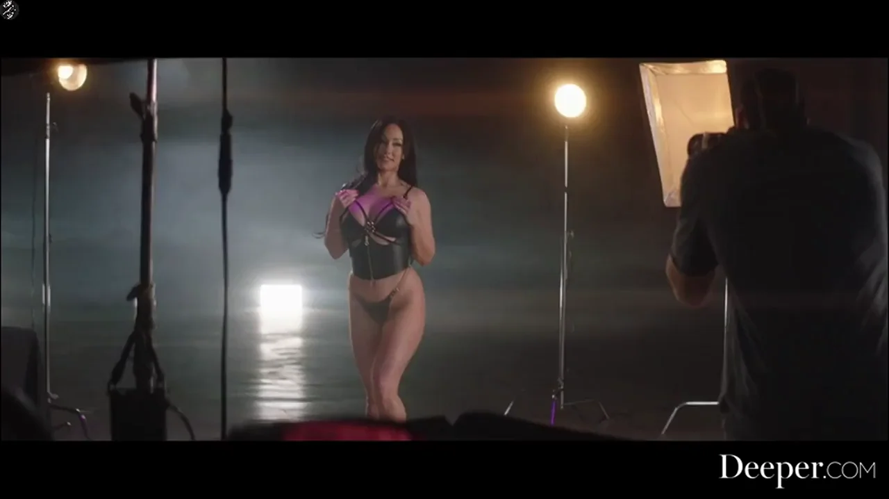 Jennifer White - Flash Photography