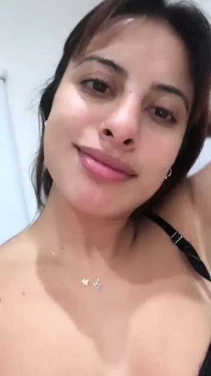 Tease me before you pound my thick pussy