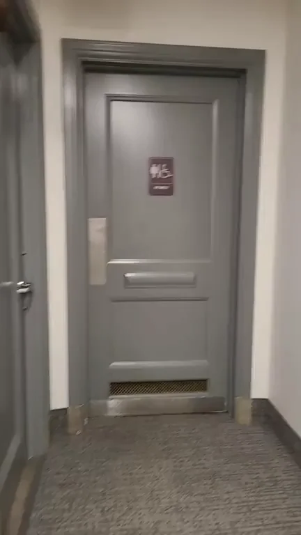 Bathroom Break... (F)47