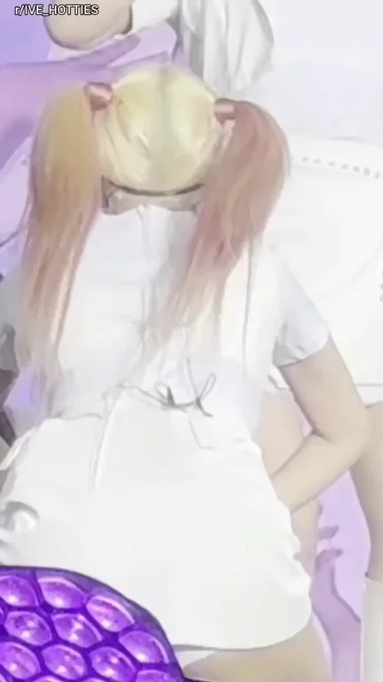 🔥 IVE Naoi Rei K-Pop Sluts Shaking Ass & Teasing Curves 🍑💦