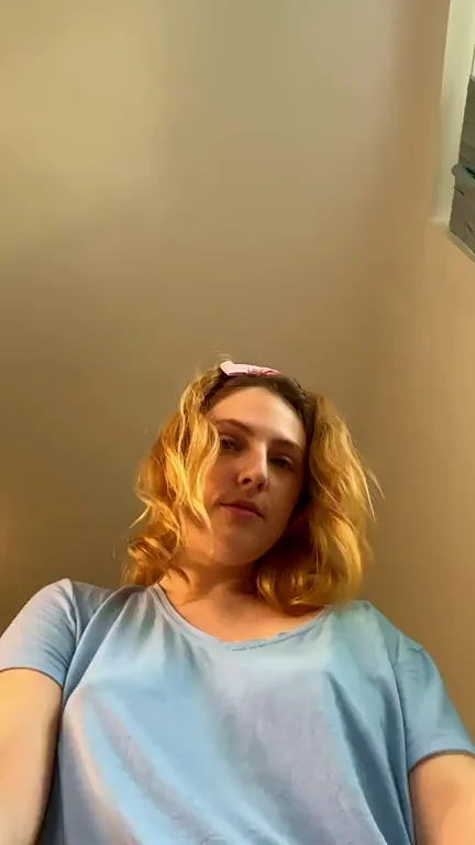 Spicing Up That Fiery Redhead Pussy 👅🔥