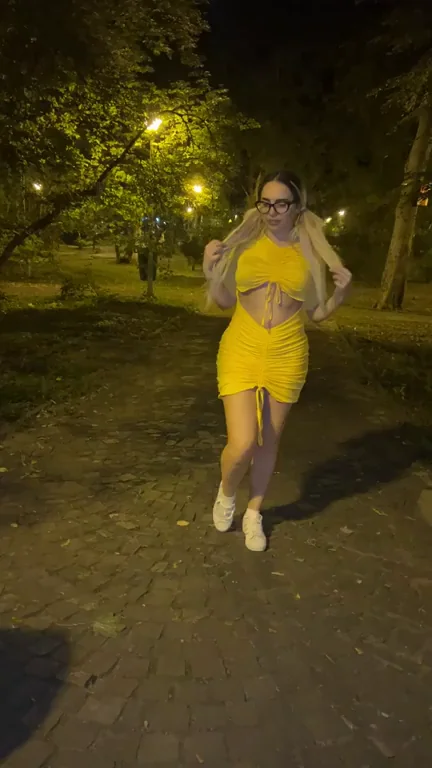 Showing my titties