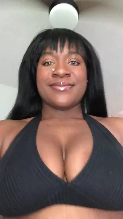 Thick Ebony Tits Begging for Hot Cum Load 💦🍫