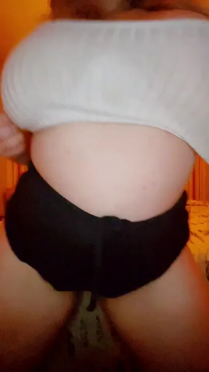 Mommy's Massive Bouncing Tits 🔥🍈🍈