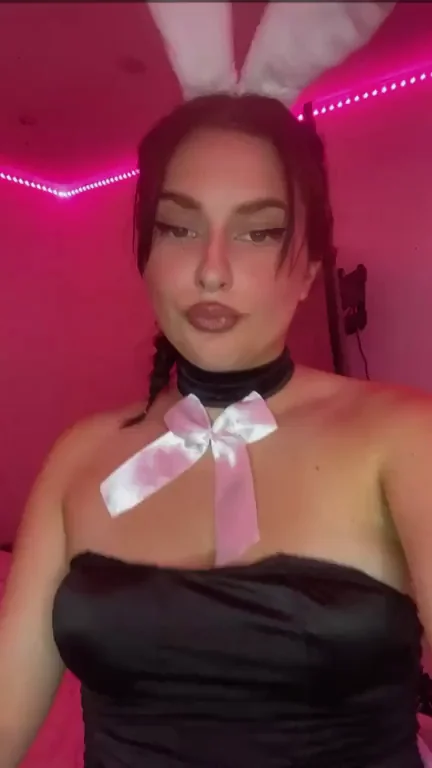 i love this pov with emily willis
