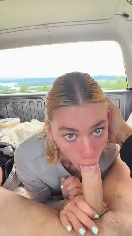 Throating him in the car