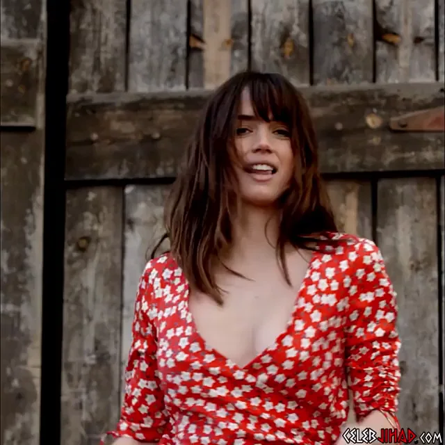 Ana De Armas - wait for it