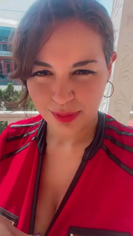 my boobs have the right to be free
