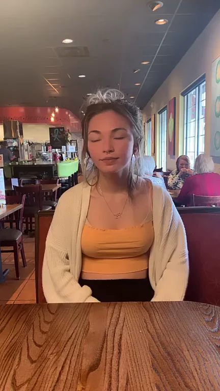 hi there ? come say hello