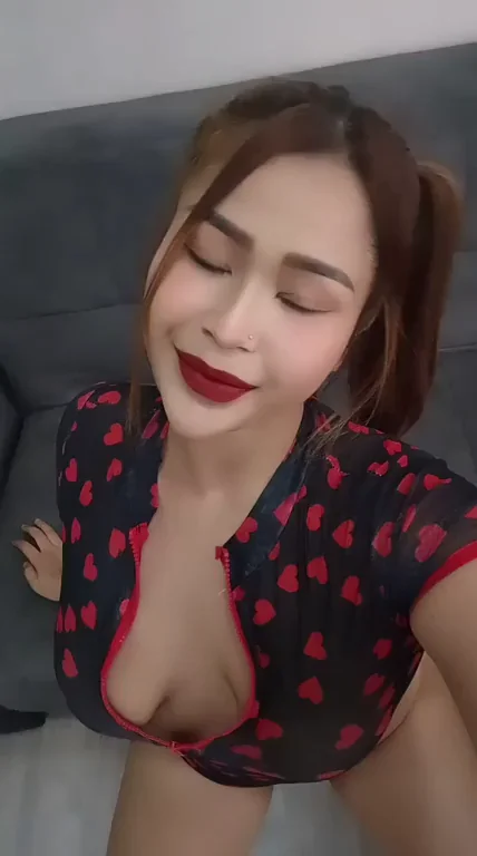 Cute enough to fuck ?