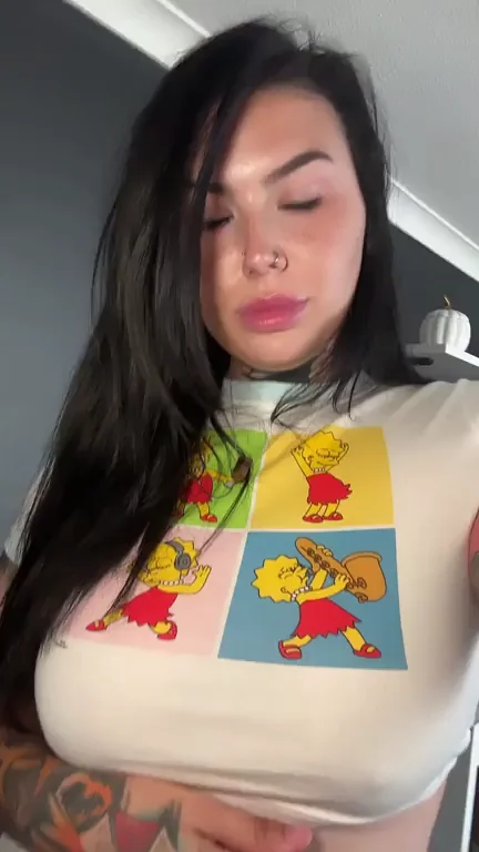 Epic Saggy Titty Drop in Simpsons Crop Top