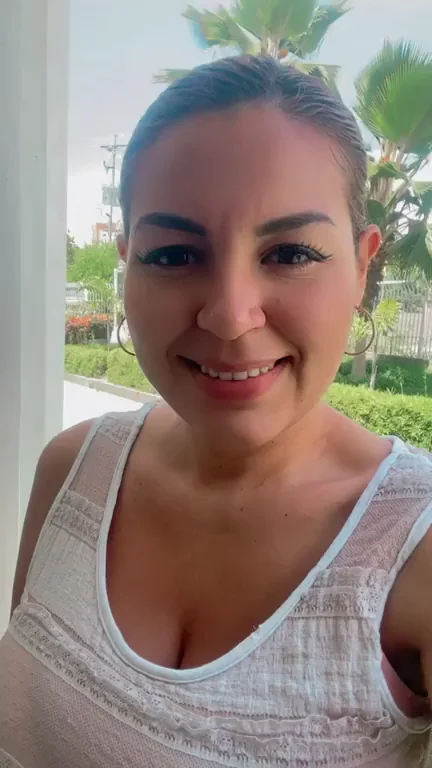 Saggy Tits Perfection? 😍🍈🍈 Outdoor Tease