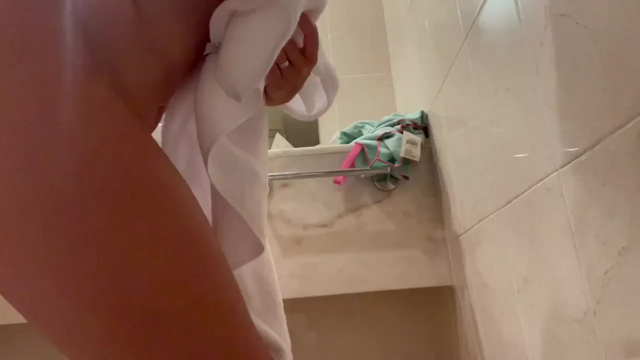 I know that most of guys hate saggy boobs but it is what I got