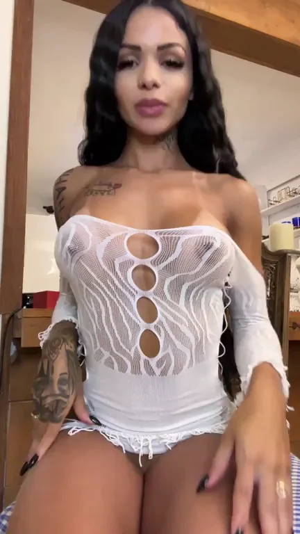Im your Latina step daughter, and you find me in the room like this. Smash or pass