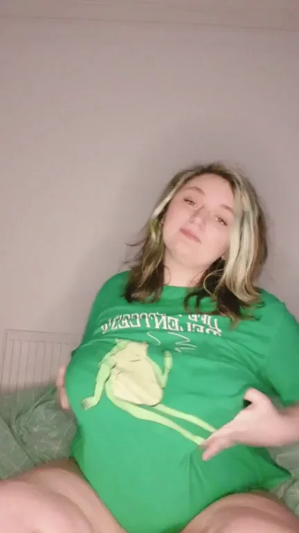Chubby Dyke's Massive Tiddy Drops 🍈🍈💦