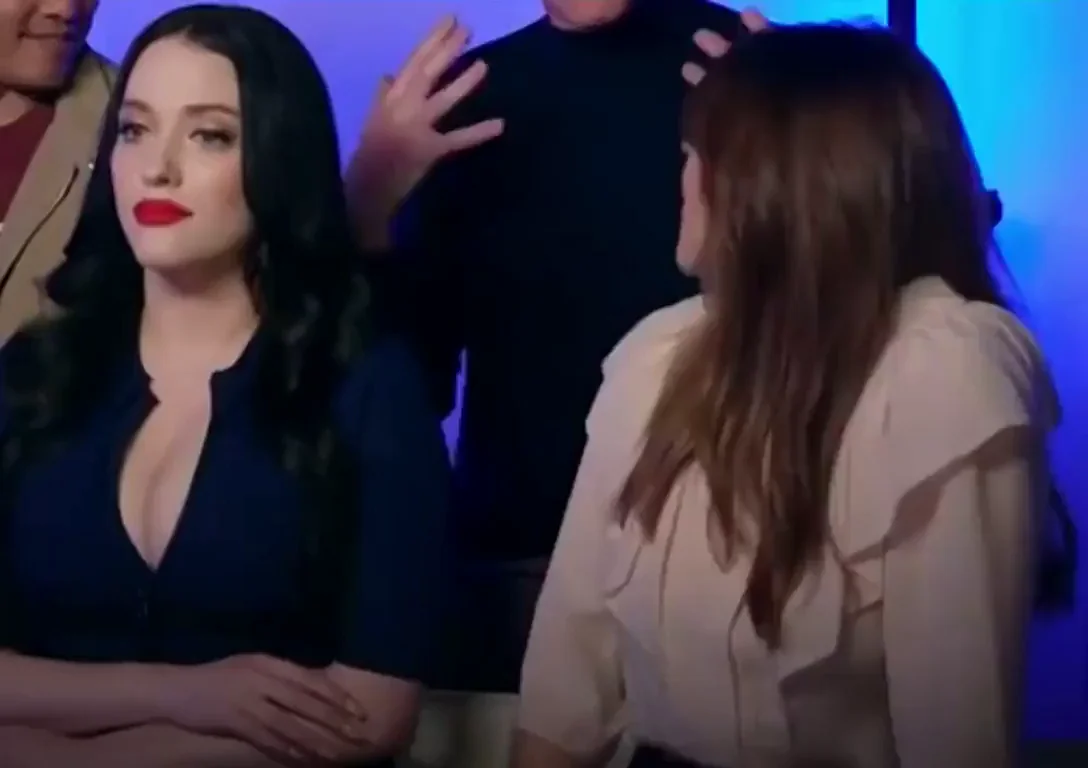 Elizabeth Olsen Ogling Kat Dennings' Massive Tits Like a Total Gooner 😍🍈🍈
