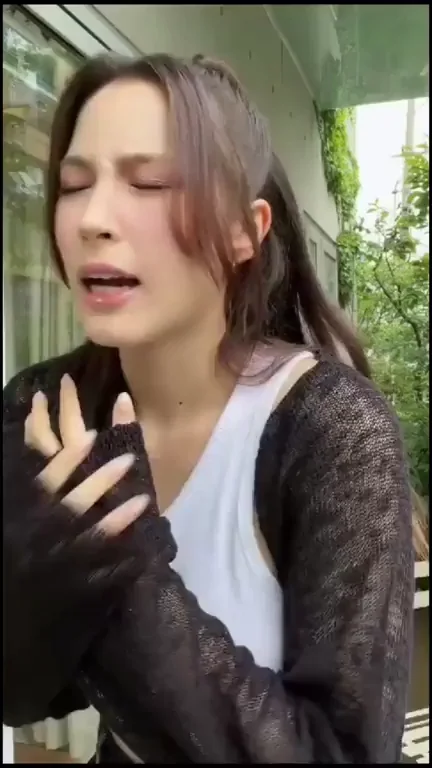 🔥 Huening Lea's Slutty Kpop Fap Tease 😩💦