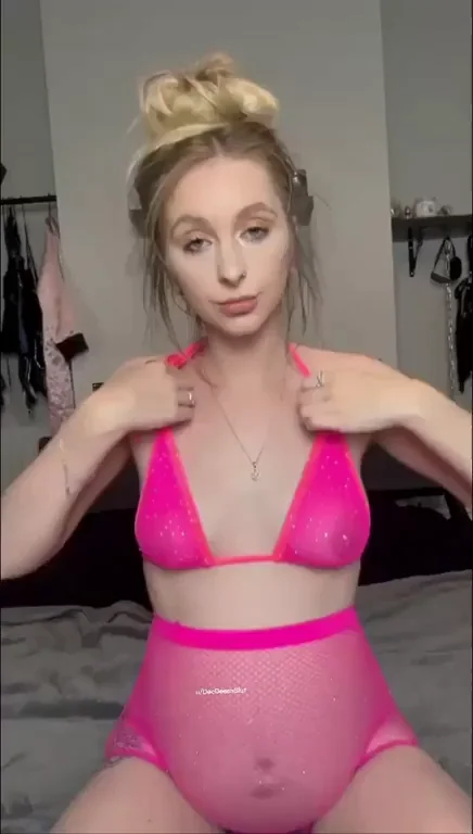 Milky Areola Bombshell in Shiny Pink Preggo Tease