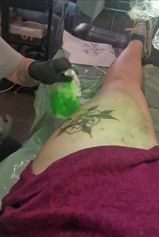 Come watch me get tatted by my hot blonde tattoo artist on livestream OF 😁‰