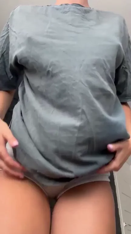i think every man deserves a girl with boobs like mine [REVEAL]
