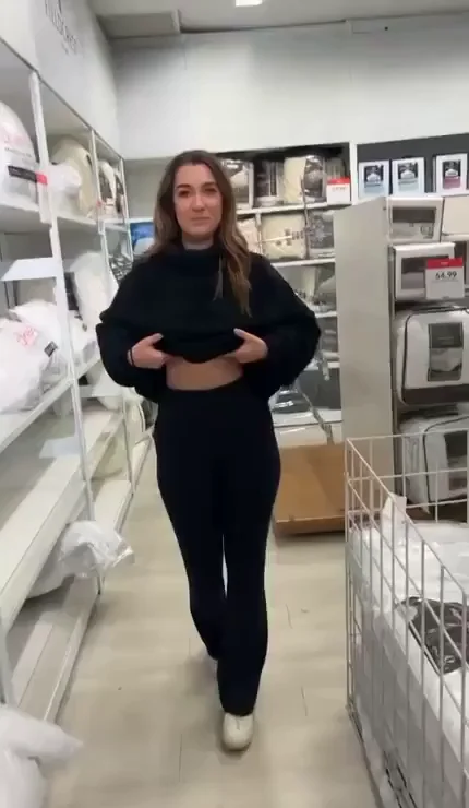 Date a Serial Flasher? Epic Titty Drop in Store 😈🍈🍈 OC