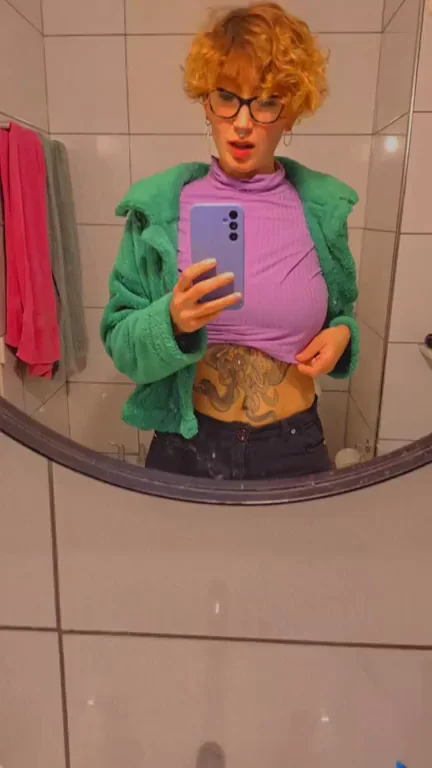 Midweek Titty Drop Tease from Curvy Ginger Slut