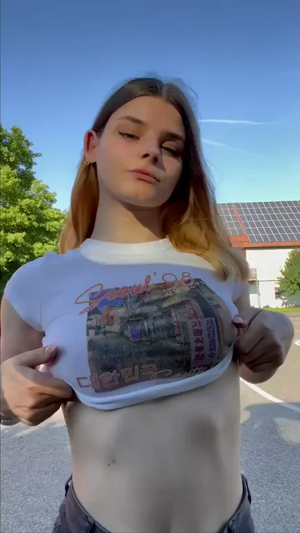 Step Sis Flaunts Her Massive 18yo Tits in Public Flash 🔥🍈🍈