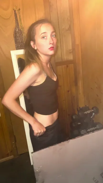 After workout ass show just for you. F 25