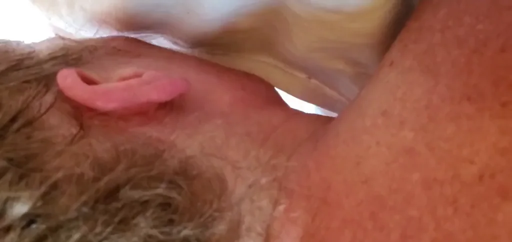 Sucking my bulls cock