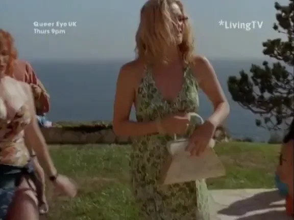Christina Hendricks' Massive Tits Plot in Miss Match 🌊🍈🍈
