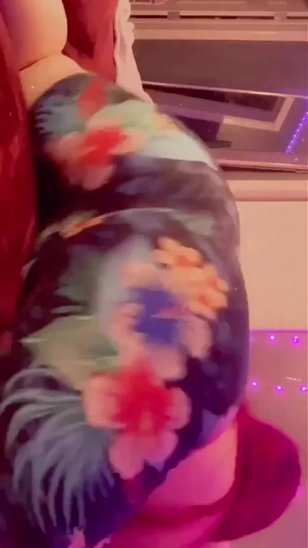 Super Soft Jiggly Trans Ass in Tropical Thong Tease