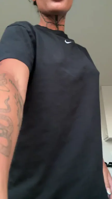 Puffy Areolas Tease: Tight Front, Juicy Ass Booty