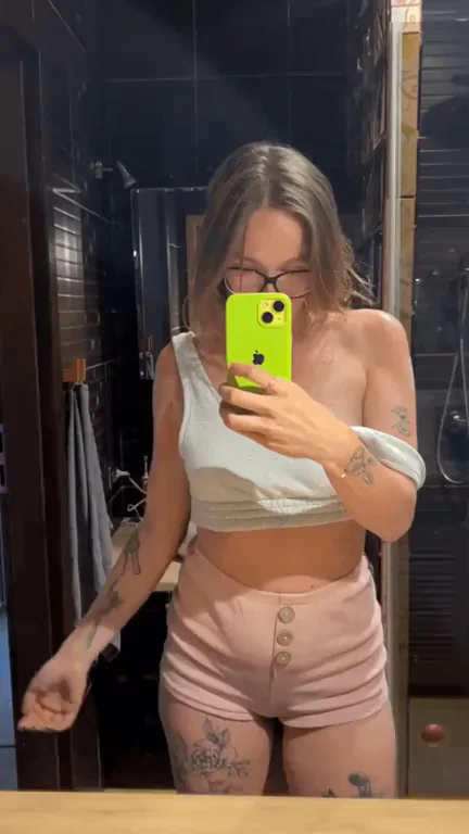 I want to know your thoughts on my 19 year old boobs
