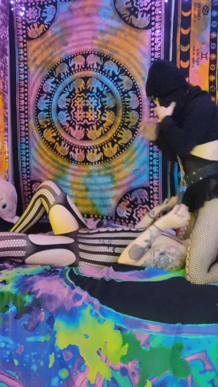Made a goth girl sandwich today?