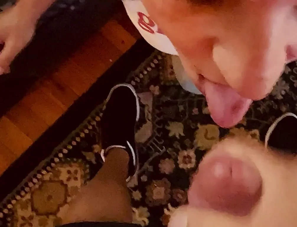 I try not to miss a drop ❤🌶😁˜